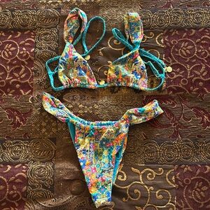 Bydee Swim bikini, Cyprus top + bottoms in Alegre